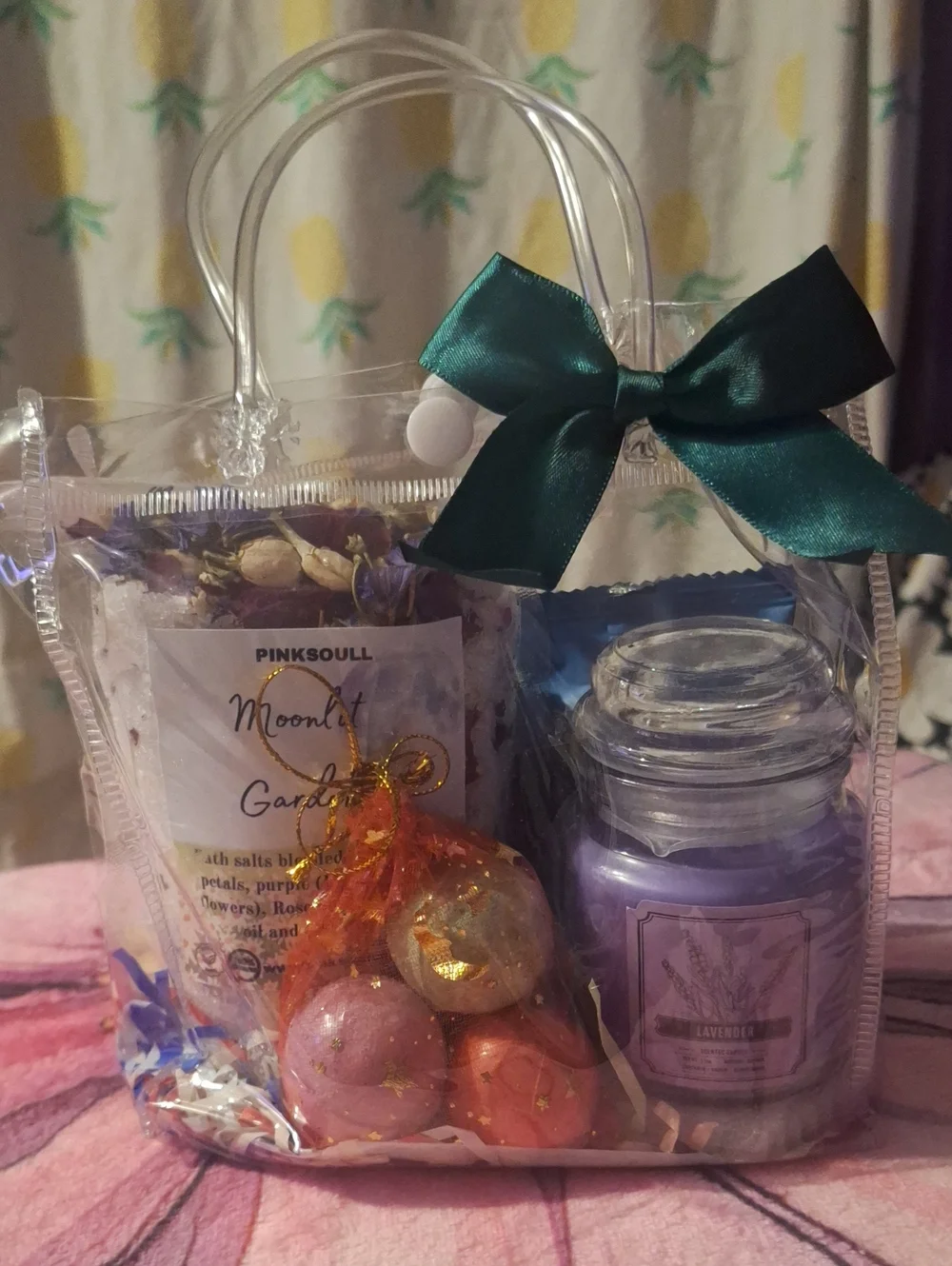 Lavender Bath & Body Gift Set - Purple